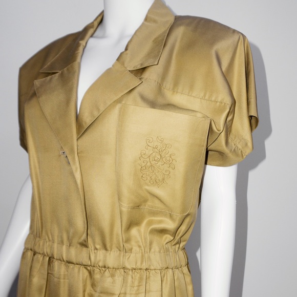 Mary Ann Restivo vintage 100% silk dress with a seashells button. - Picture 1 of 8